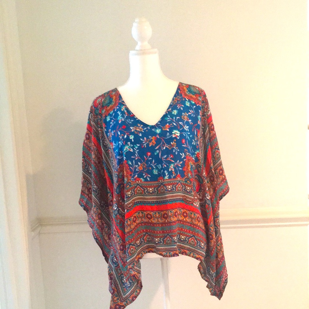 Tolani Candice Silk top size Medium